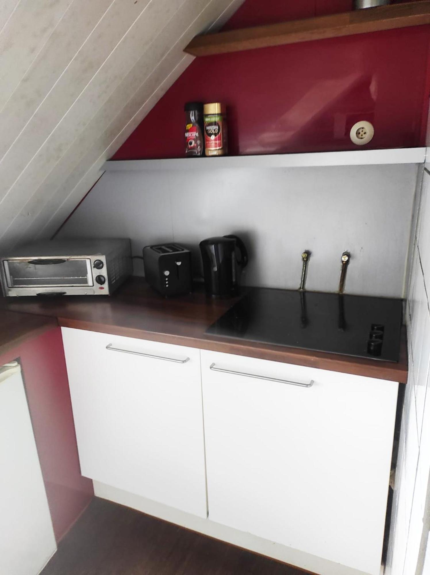 Moderne Studio Apartments Und 120Qm Wohnungen In Oberhausen, Ideal Fuer Geschaeftsreisende Und Monteure Оберхаузен Екстериор снимка