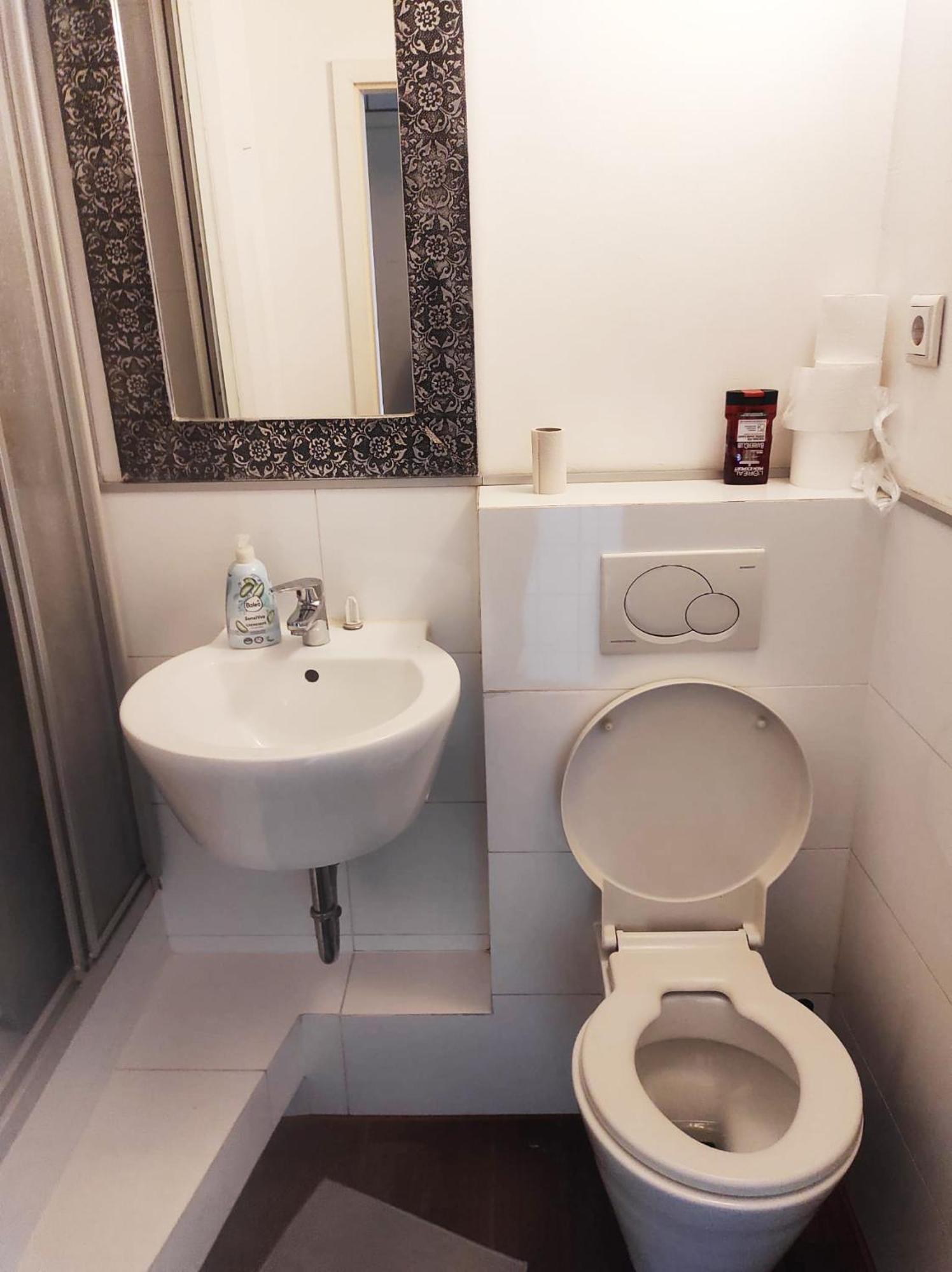 Moderne Studio Apartments Und 120Qm Wohnungen In Oberhausen, Ideal Fuer Geschaeftsreisende Und Monteure Оберхаузен Екстериор снимка
