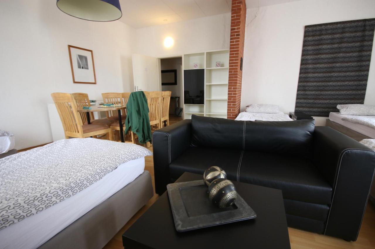 Moderne Studio Apartments Und 120Qm Wohnungen In Oberhausen, Ideal Fuer Geschaeftsreisende Und Monteure Оберхаузен Екстериор снимка