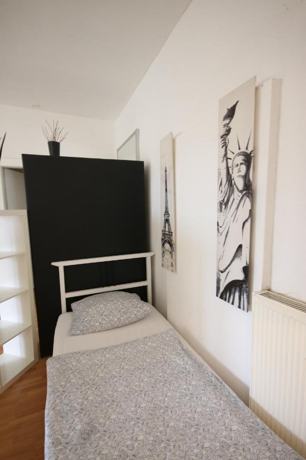 Moderne Studio Apartments Und 120Qm Wohnungen In Oberhausen, Ideal Fuer Geschaeftsreisende Und Monteure Оберхаузен Екстериор снимка
