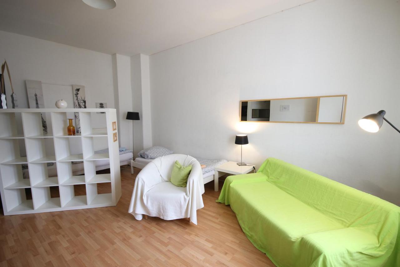 Moderne Studio Apartments Und 120Qm Wohnungen In Oberhausen, Ideal Fuer Geschaeftsreisende Und Monteure Оберхаузен Екстериор снимка