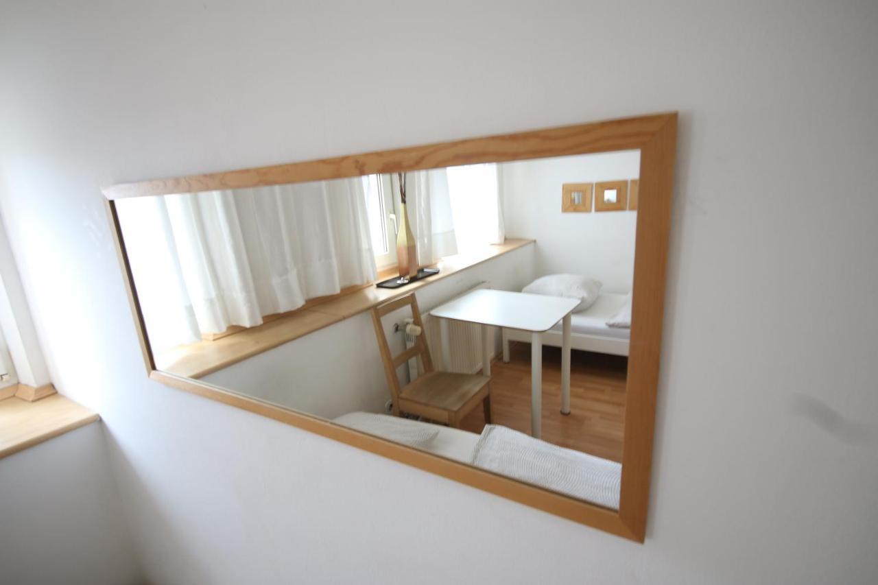 Moderne Studio Apartments Und 120Qm Wohnungen In Oberhausen, Ideal Fuer Geschaeftsreisende Und Monteure Оберхаузен Екстериор снимка