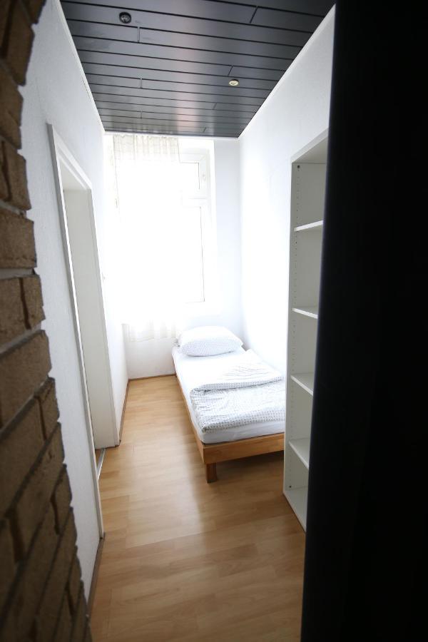 Moderne Studio Apartments Und 120Qm Wohnungen In Oberhausen, Ideal Fuer Geschaeftsreisende Und Monteure Оберхаузен Екстериор снимка