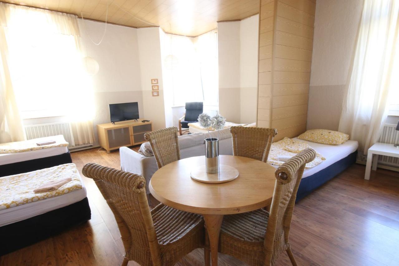 Moderne Studio Apartments Und 120Qm Wohnungen In Oberhausen, Ideal Fuer Geschaeftsreisende Und Monteure Оберхаузен Екстериор снимка