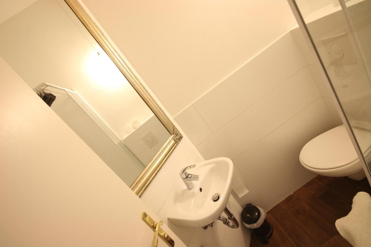 Moderne Studio Apartments Und 120Qm Wohnungen In Oberhausen, Ideal Fuer Geschaeftsreisende Und Monteure Оберхаузен Екстериор снимка