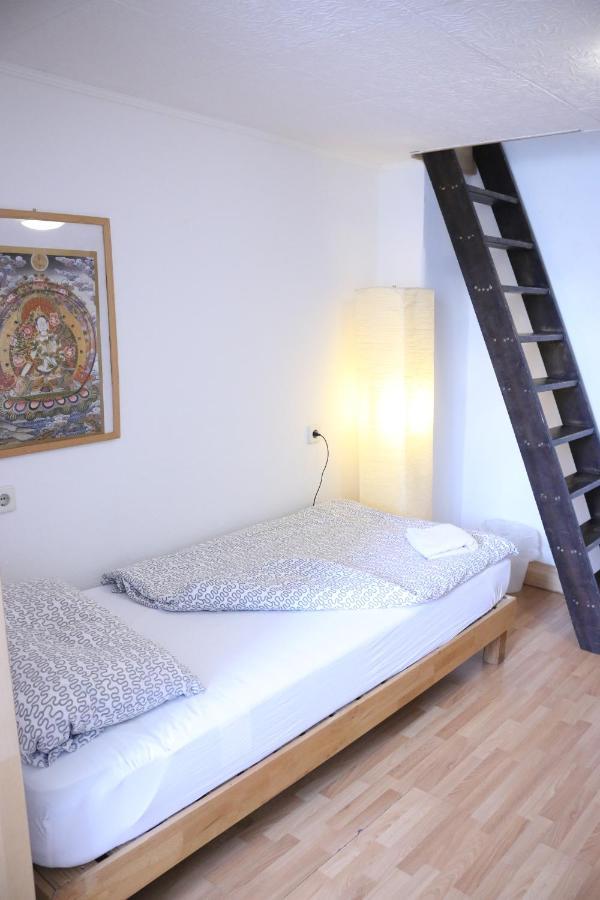 Moderne Studio Apartments Und 120Qm Wohnungen In Oberhausen, Ideal Fuer Geschaeftsreisende Und Monteure Оберхаузен Екстериор снимка